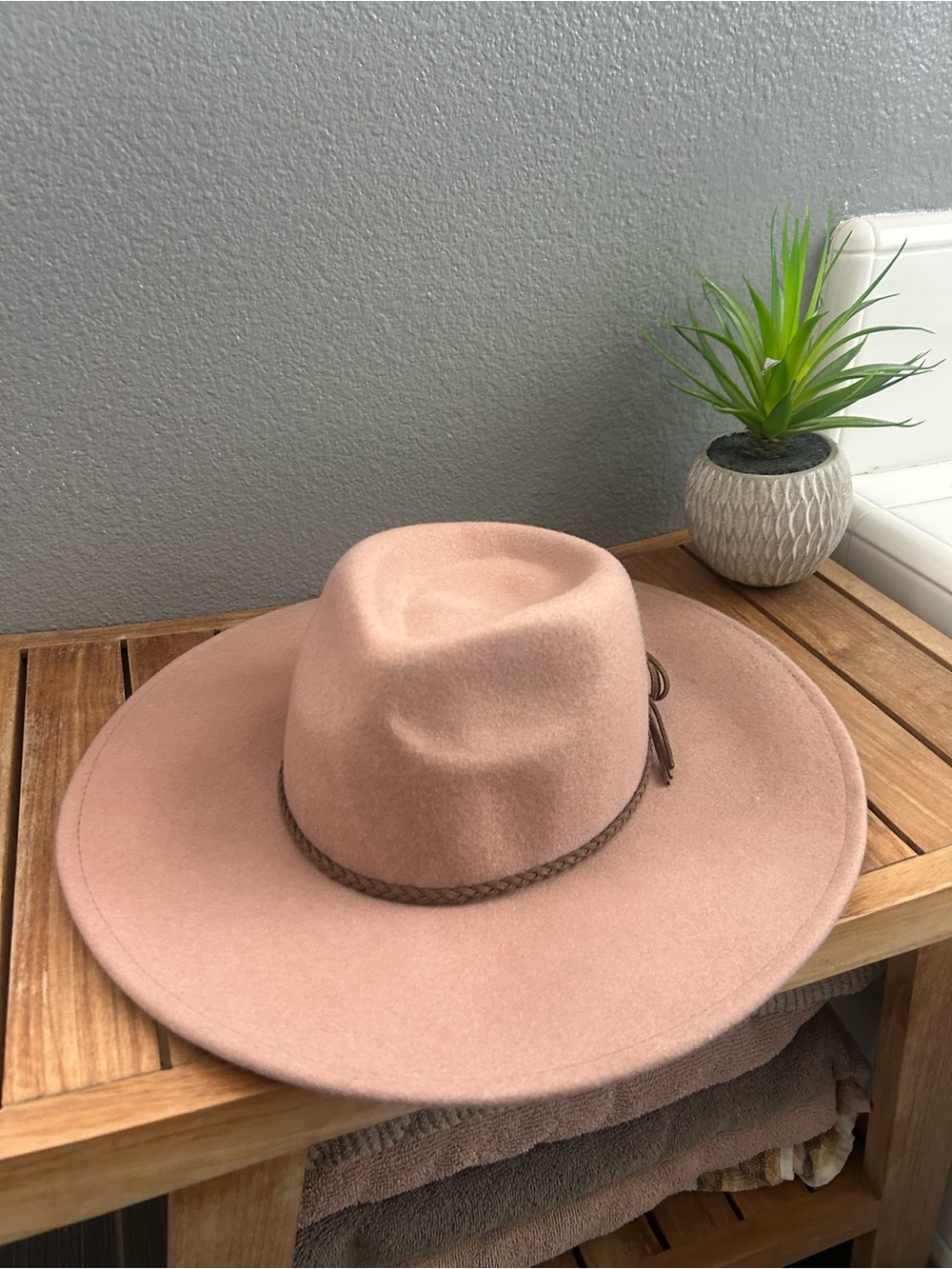 Melrose and Market Dusty Rose Wide Brim Felt Fedora with Braided Band